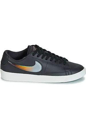 Nike Baskets basses BLAZER LOW LX W