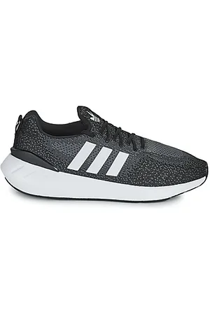 adidas Baskets basses SWIFT RUN 22