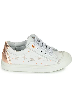 GBB Baskets basses enfant MATIA