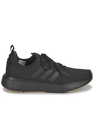 adidas Baskets basses SWIFT RUN 23