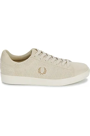 Fred Perry Baskets basses B4334 Spencer Perf Suede