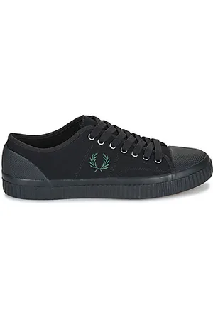 Fred Perry Baskets basses HUGHES LOW CANVAS