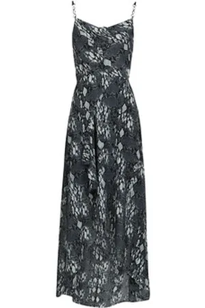 Morgan Robe REMA1
