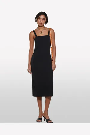 Sisley Robe Noire Avec Hublot Femme