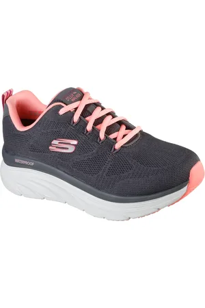 Skechers Relaxed Fit: D