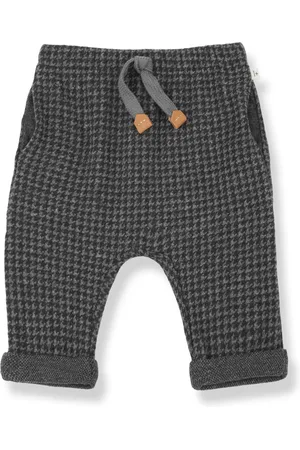 1+ IN THE FAMILY Sarouel Sebastia Polaire