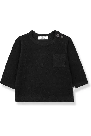 1+ IN THE FAMILY T-shirt Oriol