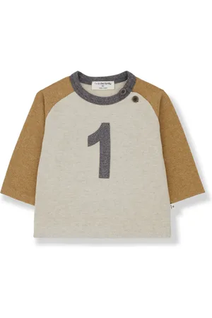 1+ IN THE FAMILY T-shirt Genar