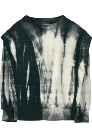 Finger in the Nose Sweat Carly Tie and Dye