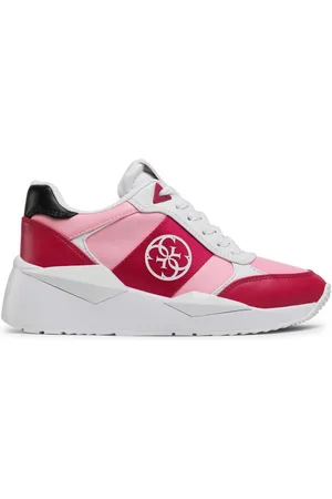 Guess Baskets femme Tesha Logo 4G
