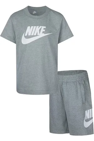 Nike Ensemble t-shirt et short enfant Club