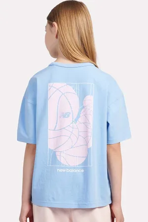 New Balance Hoops Court Graphic Tee Unisex T-Shirts & Polos Taille 134 Vêtements