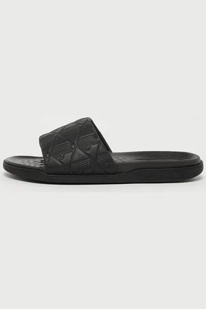 Lacoste Serve Slide Dual Monogram Homme Casquettes & Sandales Taille 39.5 Chaussures