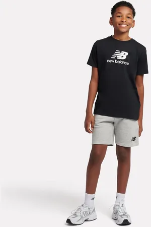New Balance Stacked Logo Tee & LB Short Set Unisex Combinaisons ensembles pour bébés Taille 134 Vêtements