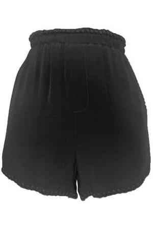 Isabelle Blanche Short