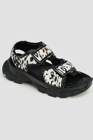 adidas Sandales pour femmes Hika Outdoor Sandal