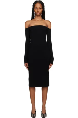 Filippa K Robe midi noire à épaules dénudées