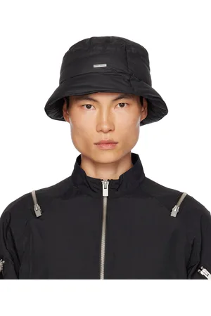 C2H4 Chapeau bob matelassé noir rembourré en duvet