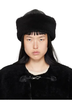Totême Bonnet noir en peau retournée