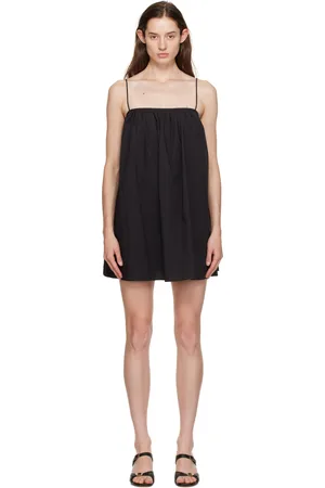 MATTEAU Robe courte noire à encolure carrée