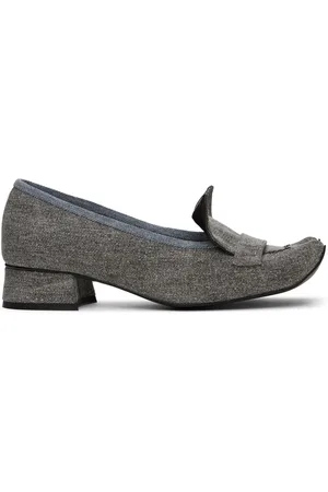 Paula Canovas Del Vas Flâneurs gris à bout Toro