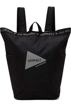 and wander Sac à dos deux façons noir à patchwork et à poches édition Gramicci