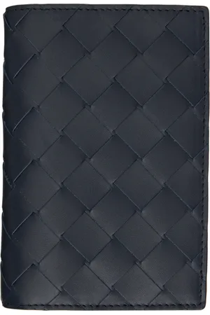 Bottega Veneta Étui pour passeport bleu marine tissé façon intrecciato
