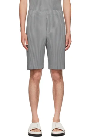 Issey Miyake Short Monthly Color May gris