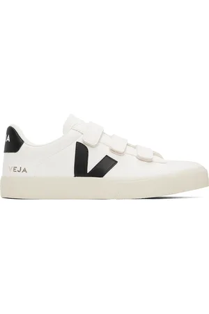 Veja Baskets Recife blanc et noir en cuir ChromeFree® à logos