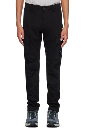 C.P. Company Pantalon cargo ergonomique noir à lentille
