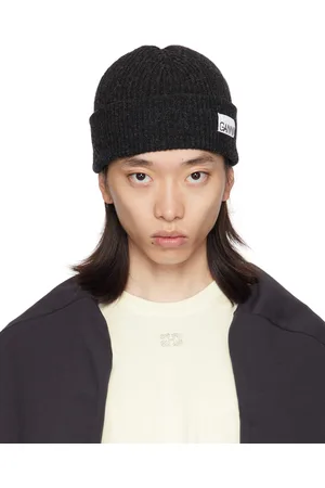 Ganni Bonnet ajusté gris en tricot côtelé de laine