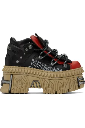 Vetements Baskets noir et rouge à plateforme édition New Rock