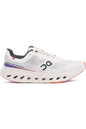 On Running Baskets Cloudsurfer Next blanches