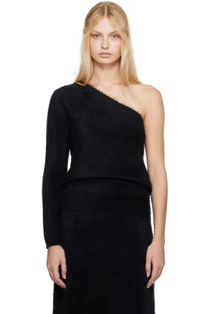 Lisa Yang Pull Dae noir