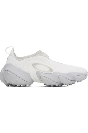 Oakley Baskets Edge Icon blanches