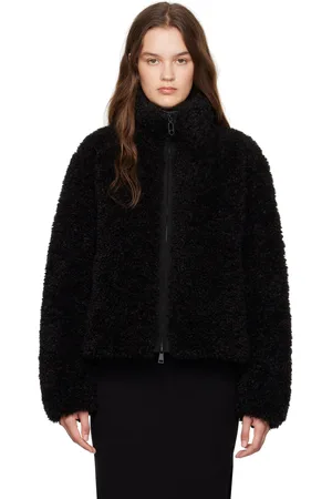 Moncler Blouson Bridoire noir en peau retournée synthétique rembourré en duvet