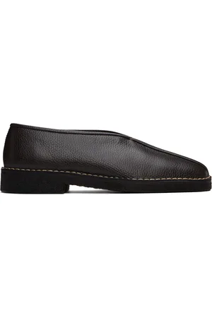 LEMAIRE Chaussures à enfiler passepoilées brunes à semelle en caoutchouc crêpe