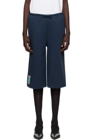 Julie Kegels Short Jessie bleu marine exclusif à SSENSE