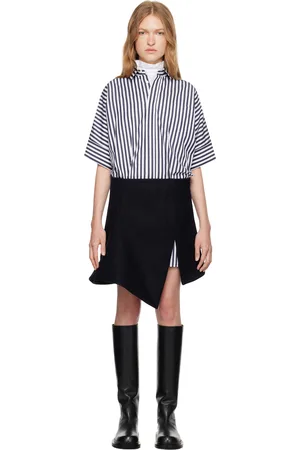 SACAI Robe courte bleu marine à rayures et à panneaux