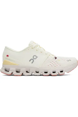 On Running Baskets Cloud X 4 blanches