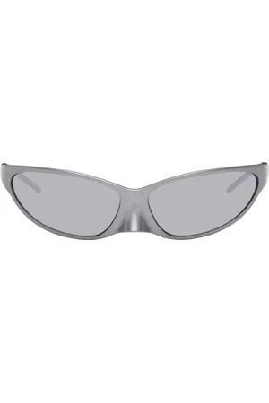 Balenciaga Lunettes de soleil œil-de-chat 4G grises