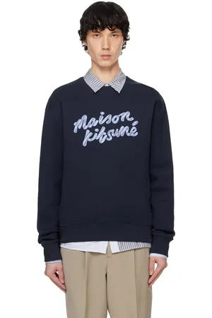 Maison Kitsuné Pull molletonné bleu marine à logo calligraphié à rayures