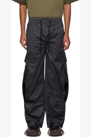 NAMESAKE Pantalon cargo Rod noir en taffetas