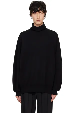 Issey Miyake Col roulé noir en tricot léger de laine