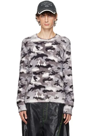 Acne Studios Pull gris à motif camouflage imprimé