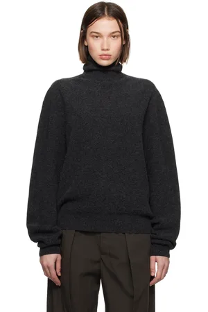 LEMAIRE Col roulé gris en tricot côtelé