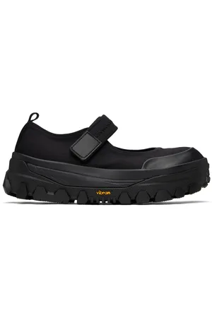 AMOMENTO Ballerines de style Charles IX noires à semelle Vibram®