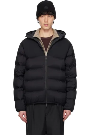 Moncler Blouson court Veumont noir rembourré en duvet à capuche