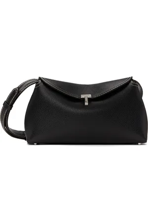Totême Pochette noire en cuir grainé à verrou tournant