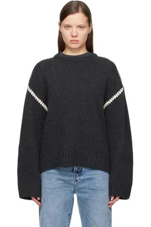 Totême Pull gris en tricot de laine et cachemire à ornements brodés